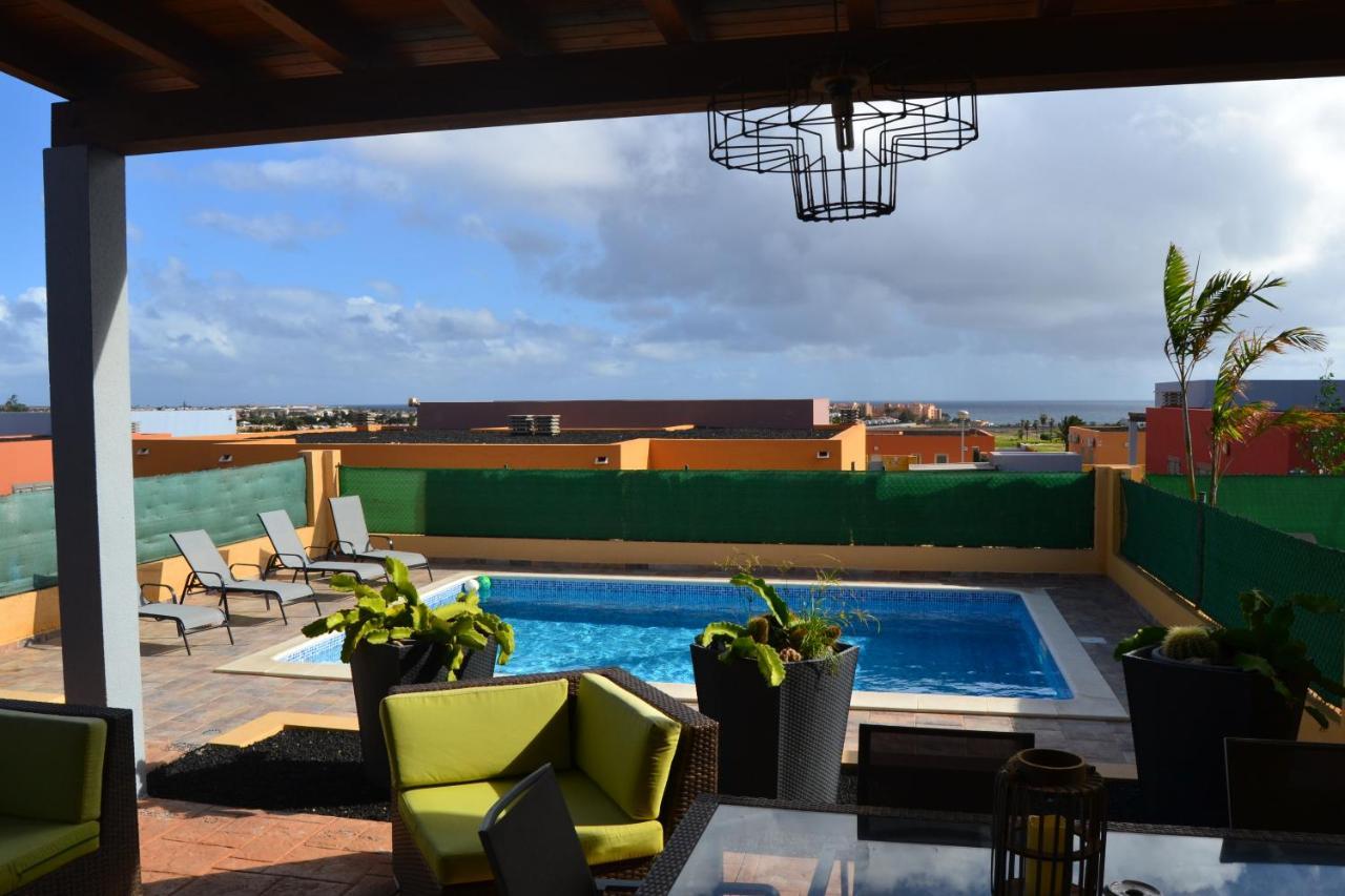 Golf Las Salinas Villa Carlotta With Private Heated Pool With Additional Cost Caleta De Fuste Kültér fotó